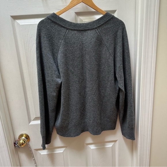 Equipment Gray V-Neck Sweater cashmere XL - Picture 7 of 7
